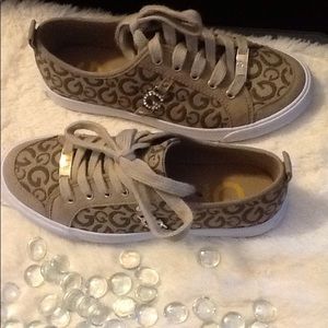 G by GUESS taupe multi fabric sneaker